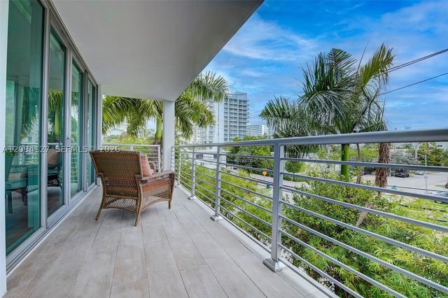 1577 Bay Rd 201, Miami Beach, FL 33139