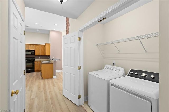 4752 Tatton Park Circle 3D, Winston-salem, NC 27103