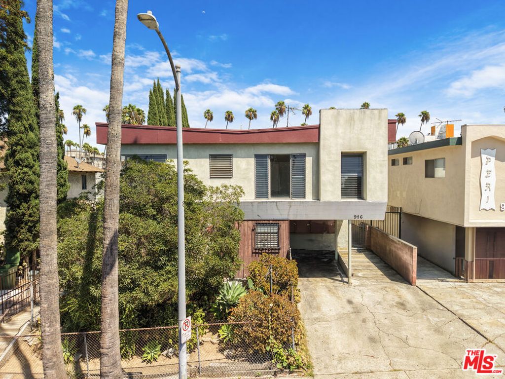916 S Normandie Avenue, Los Angeles, CA 90006 — photo 5