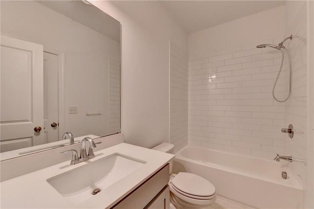 4365 Sims Park Overlook, Suwanee, GA 30024