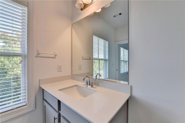 4365 Sims Park Overlook, Suwanee, GA 30024