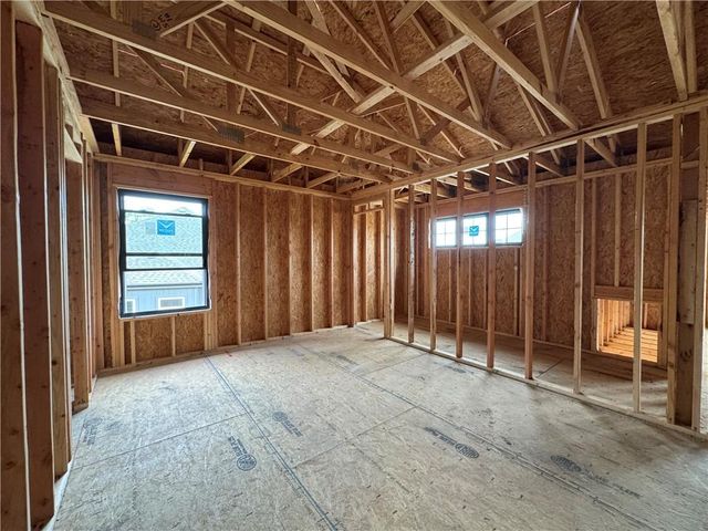 9008 N Everton Avenue, Kansas City, MO 64153