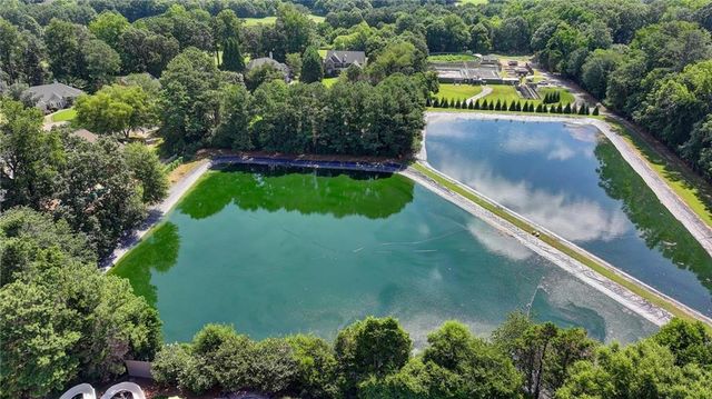 6680 Sunbriar Drive, Cumming, GA 30040