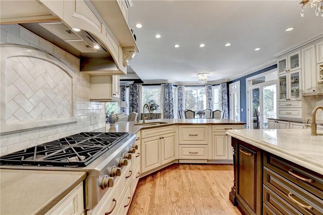 6680 Sunbriar Drive, Cumming, GA 30040