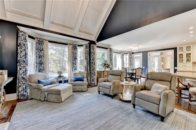 6680 Sunbriar Drive, Cumming, GA 30040