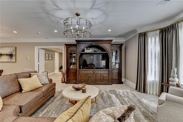 6680 Sunbriar Drive, Cumming, GA 30040