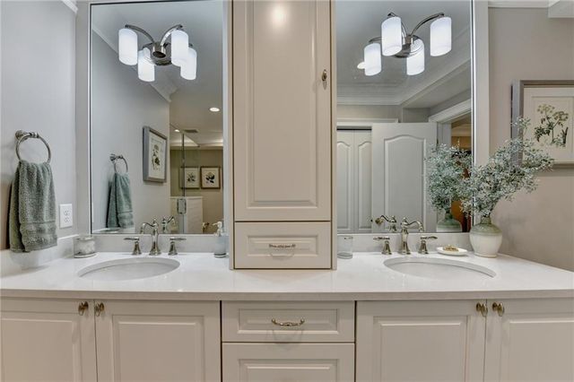 6680 Sunbriar Drive, Cumming, GA 30040