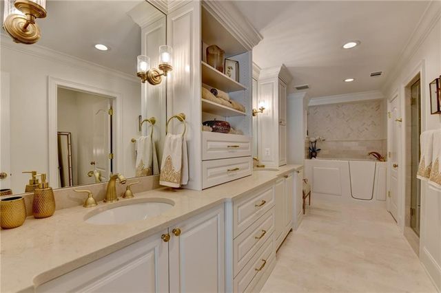 6680 Sunbriar Drive, Cumming, GA 30040