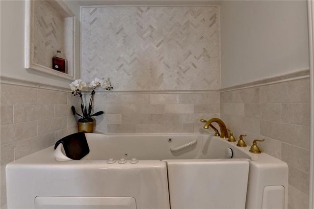 6680 Sunbriar Drive, Cumming, GA 30040