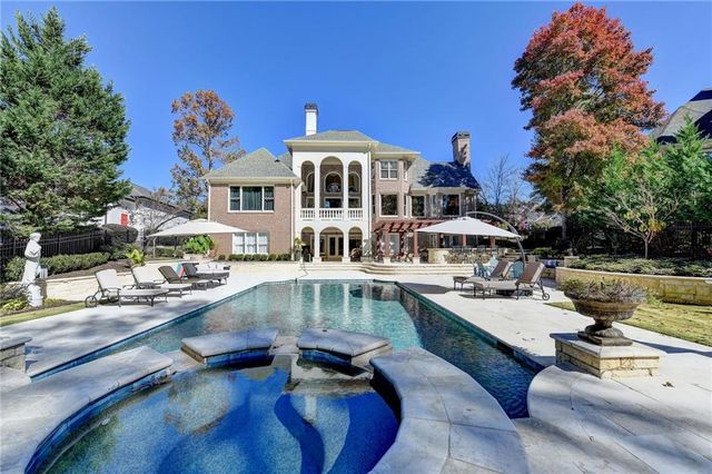 6680 Sunbriar Drive, Cumming, GA 30040