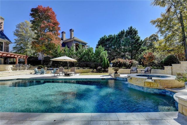 6680 Sunbriar Drive, Cumming, GA 30040