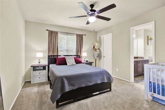704 Heritage Drive, Navasota, TX 77868