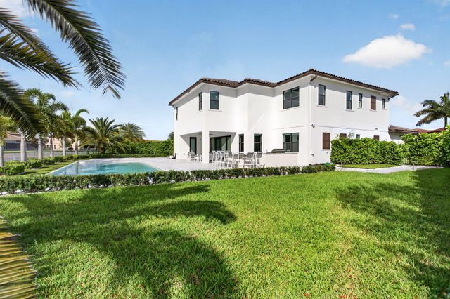 11930 Watermark Way, Parkland, FL 33076