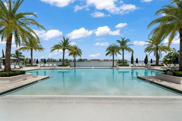 11930 Watermark Way, Parkland, FL 33076