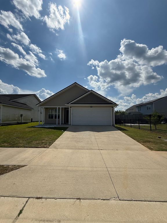 4756 Silent Creek Lane, Tallahassee, FL 32303