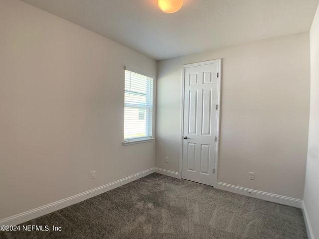 1499 TROPICAL PINE Cove, Middleburg, FL 32068