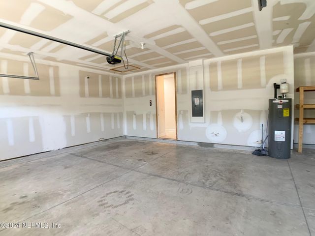 1499 TROPICAL PINE Cove, Middleburg, FL 32068
