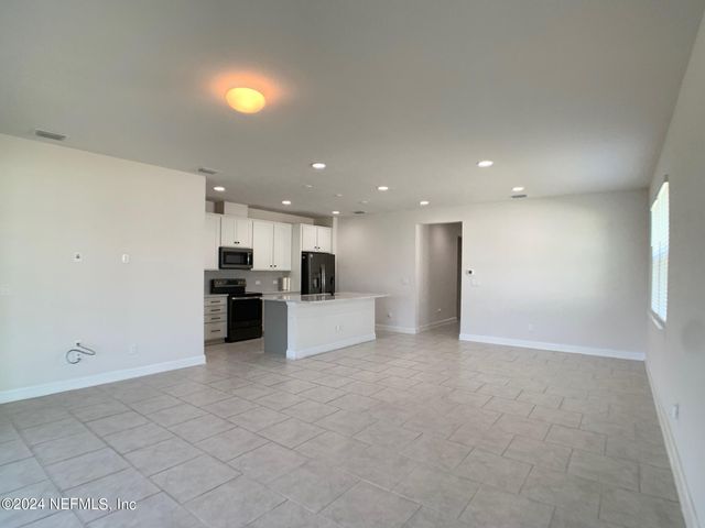 1499 TROPICAL PINE Cove, Middleburg, FL 32068