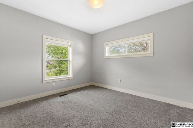4260 Miami Street, Omaha, NE 68111