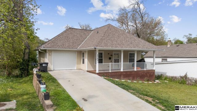 4260 Miami Street, Omaha, NE 68111