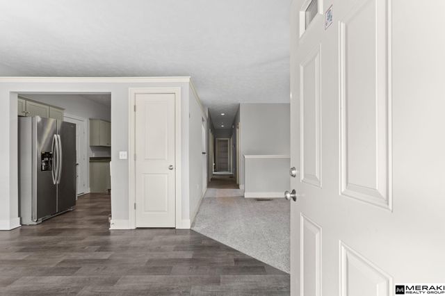 4260 Miami Street, Omaha, NE 68111