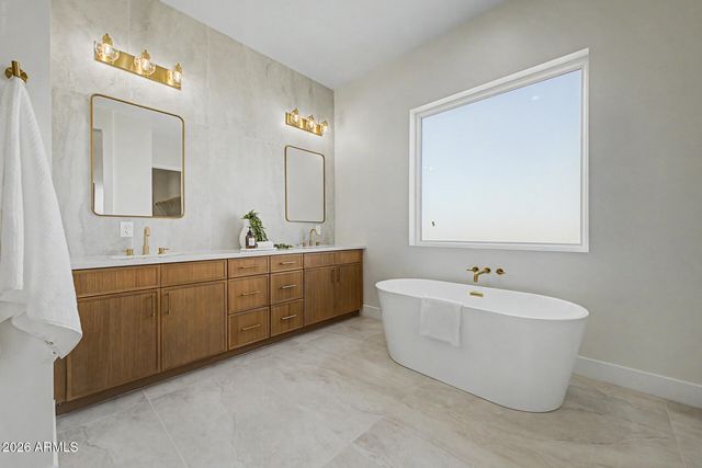 27121 N 143RD Lane, Surprise, AZ 85387