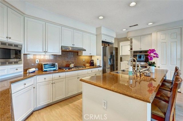 14079 Stagecoach Trail, Moorpark, CA 93021