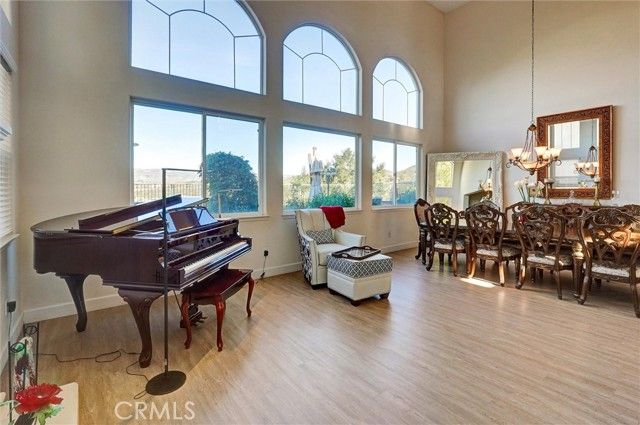 14079 Stagecoach Trail, Moorpark, CA 93021