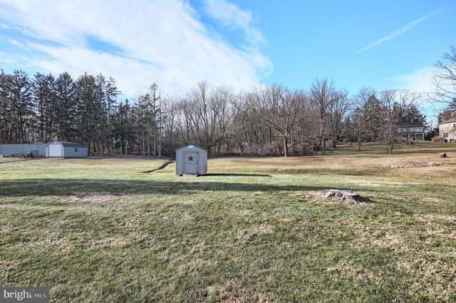 1806 VIRGINIA AVE, Dover, PA 17315