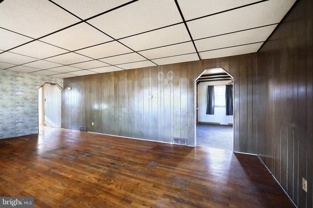 1806 VIRGINIA AVE, Dover, PA 17315