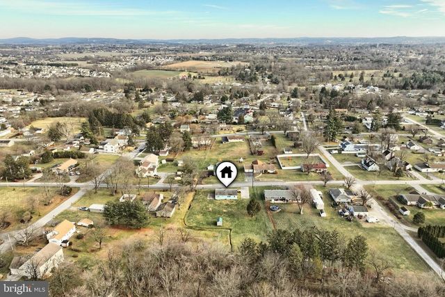 1806 VIRGINIA AVE, Dover, PA 17315