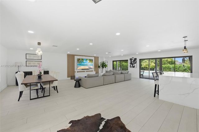 9935 Ramblewood Drive 9935, Coral Springs, FL 33071