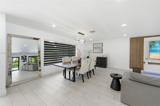 9935 Ramblewood Drive 9935, Coral Springs, FL 33071