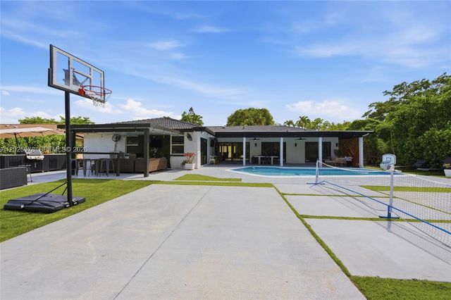 9935 Ramblewood Drive 9935, Coral Springs, FL 33071