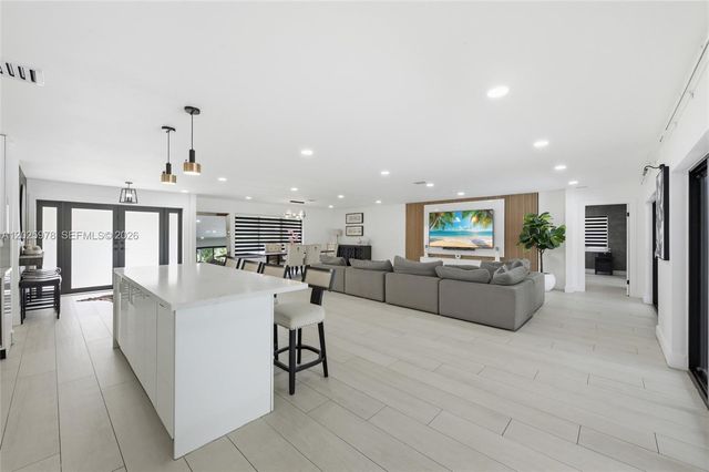 9935 Ramblewood Drive 9935, Coral Springs, FL 33071