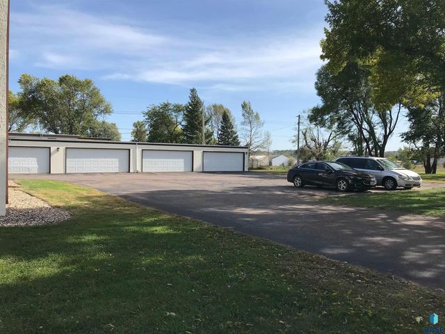 3900 S Hawthorne Ave Avenue, Sioux Falls, SD 57105