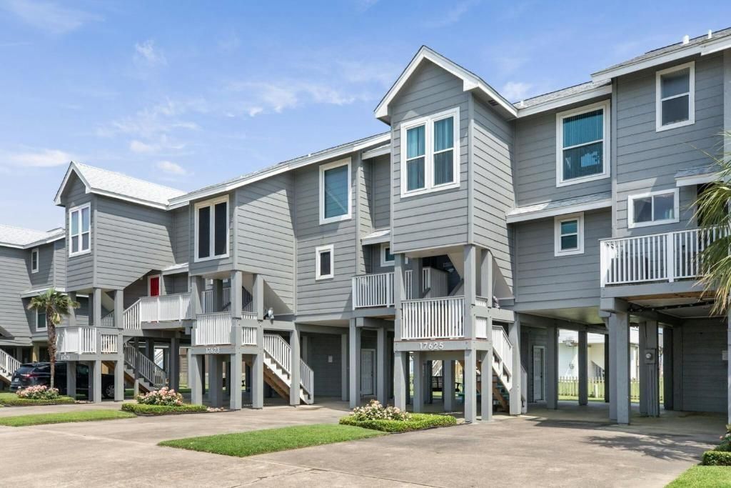 17625 San Luis Pass Road, Galveston, TX 77554