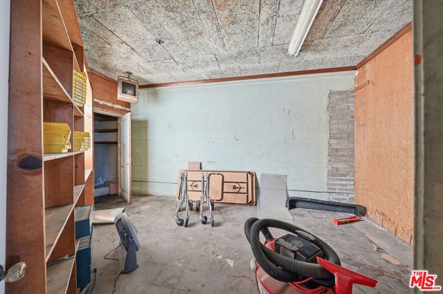 5413 W Washington Boulevard, Los Angeles, CA 90016