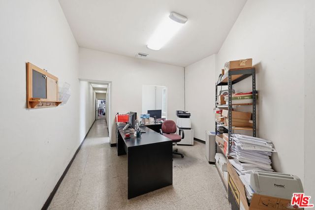 5413 W Washington Boulevard, Los Angeles, CA 90016