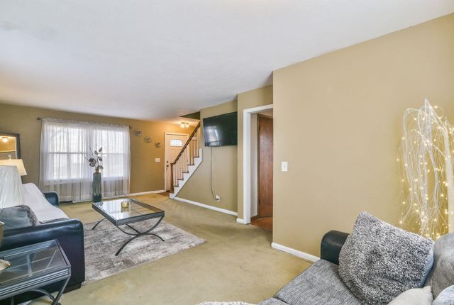 2741 N Dellrose Ave, Wichita, KS 67220