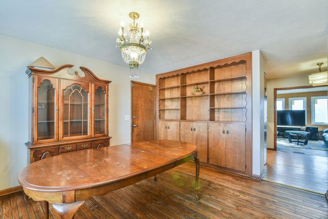 2741 N Dellrose Ave, Wichita, KS 67220