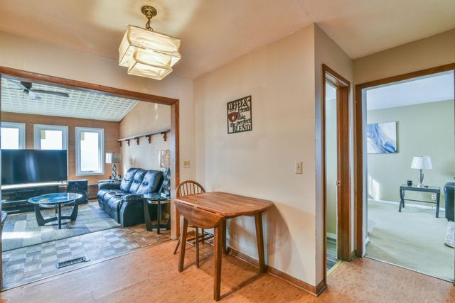 2741 N Dellrose Ave, Wichita, KS 67220