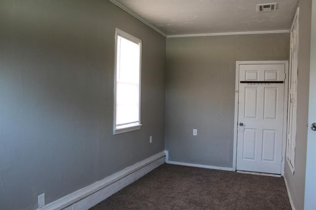 3800 Woodside Drive, Midwest City, OK 73110