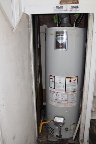 3800 Woodside Drive, Midwest City, OK 73110