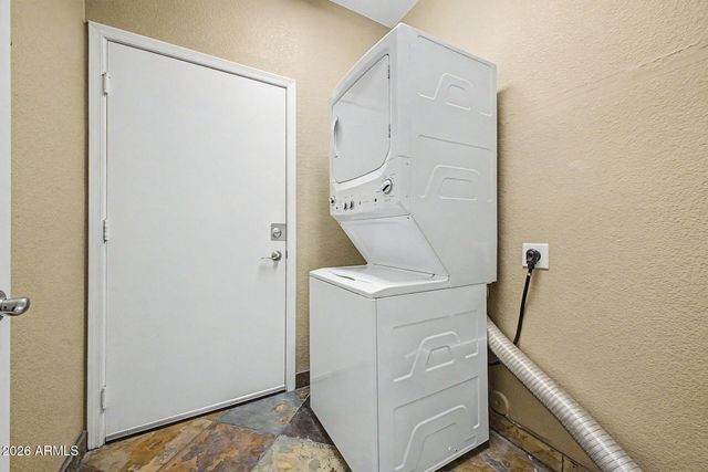 10439 E Second Water Trail, Gold Canyon, AZ 85118