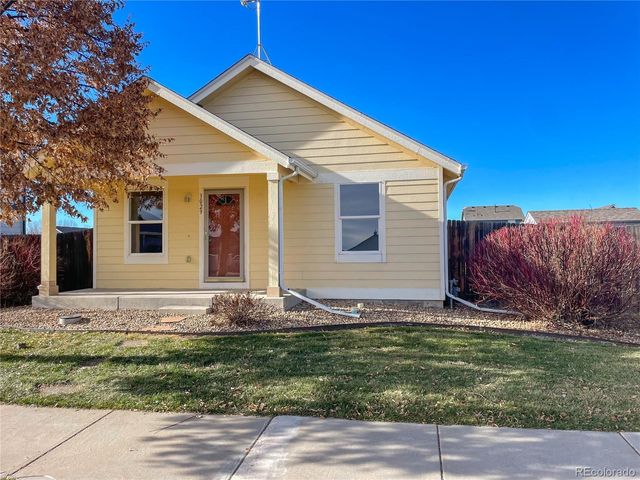 3029 Renshaw Street, Strasburg, CO 80136