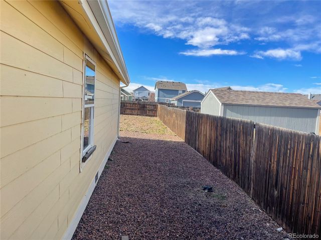 3029 Renshaw Street, Strasburg, CO 80136