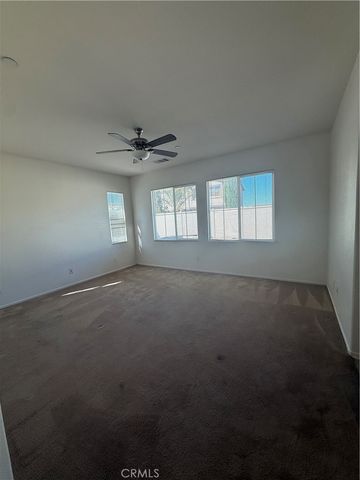 2062 Splendid Circle, San Jacinto, CA 92582