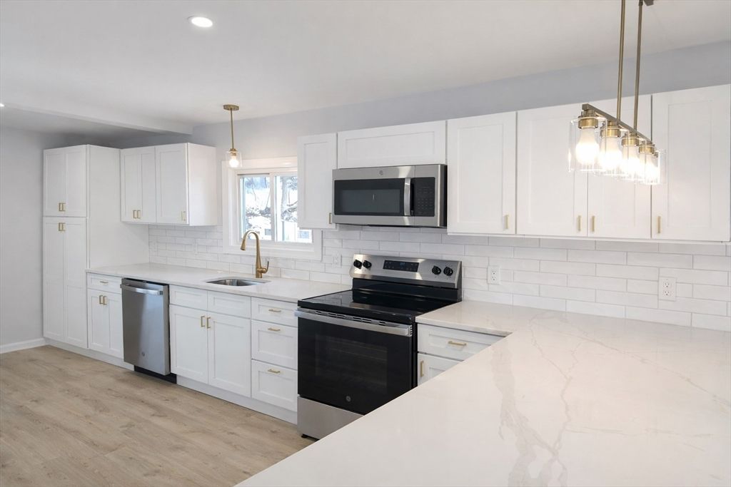 18 Banks, Brockton, MA 02302