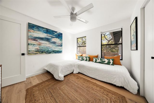 7702 Wynne LN, Austin, TX 78745